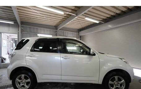 Toyota Rush II, 2011 год, 950 000 рублей, 7 фотография