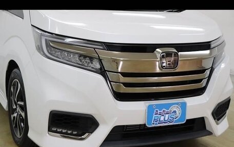 Honda Stepwgn IV, 2021 год, 2 200 000 рублей, 3 фотография