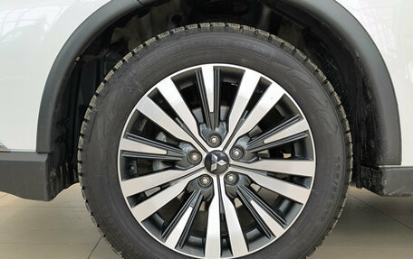 Mitsubishi Outlander III рестайлинг 3, 2020 год, 2 499 000 рублей, 22 фотография