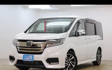 Honda Stepwgn IV, 2021 год, 2 200 000 рублей, 2 фотография