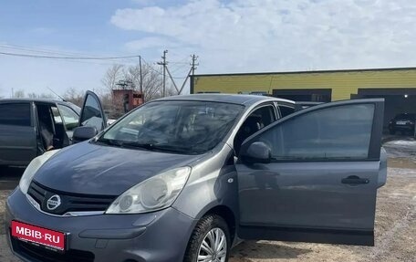 Nissan Note II рестайлинг, 2010 год, 750 000 рублей, 1 фотография