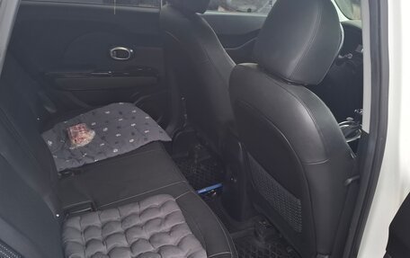 KIA Soul II рестайлинг, 2017 год, 2 100 000 рублей, 6 фотография