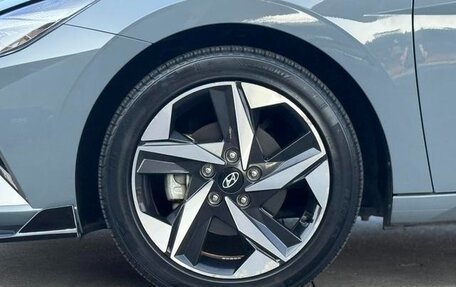 Hyundai Elantra, 2021 год, 1 368 000 рублей, 21 фотография