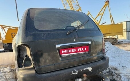 KIA Carnival III, 2000 год, 150 000 рублей, 2 фотография