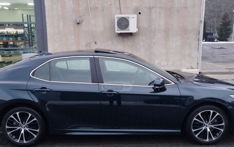 Toyota Camry, 2019 год, 1 500 000 рублей, 4 фотография