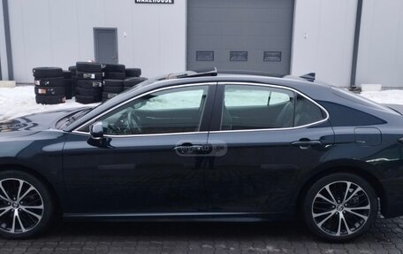 Toyota Camry, 2019 год, 1 500 000 рублей, 7 фотография