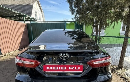 Toyota Camry, 2020 год, 3 150 000 рублей, 3 фотография