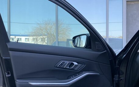 BMW 3 серия, 2021 год, 4 099 000 рублей, 19 фотография