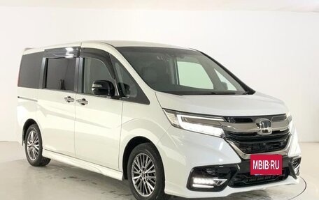 Honda Stepwgn IV, 2021 год, 2 450 000 рублей, 3 фотография