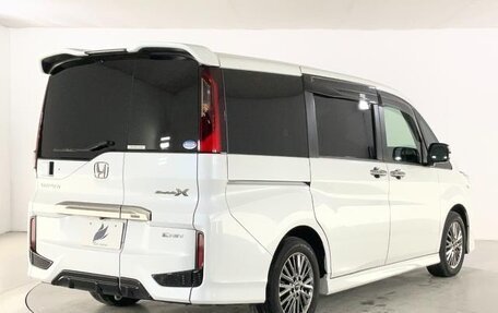 Honda Stepwgn IV, 2021 год, 2 450 000 рублей, 17 фотография