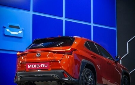 Lexus UX I, 2018 год, 2 999 000 рублей, 6 фотография