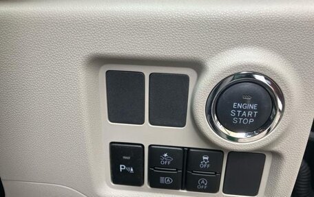 Toyota Passo III, 2022 год, 790 000 рублей, 13 фотография