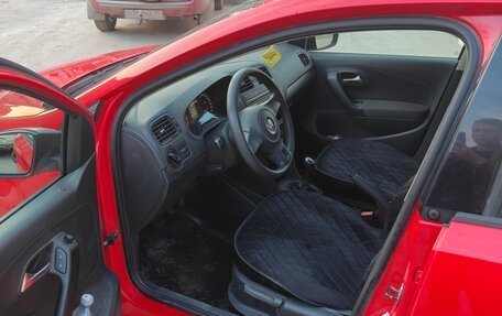 Volkswagen Polo VI (EU Market), 2011 год, 600 000 рублей, 3 фотография