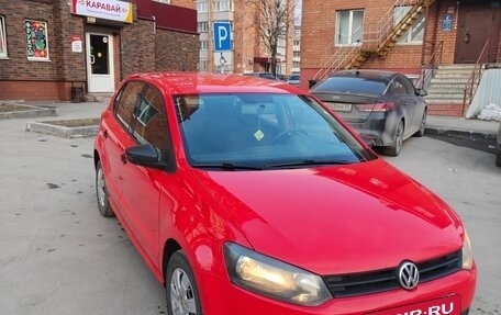 Volkswagen Polo VI (EU Market), 2011 год, 600 000 рублей, 2 фотография