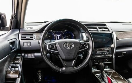 Toyota Camry, 2016 год, 2 136 600 рублей, 14 фотография