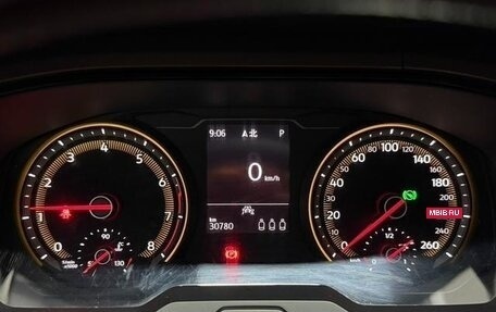 Volkswagen Tharu, 2022 год, 1 690 000 рублей, 9 фотография