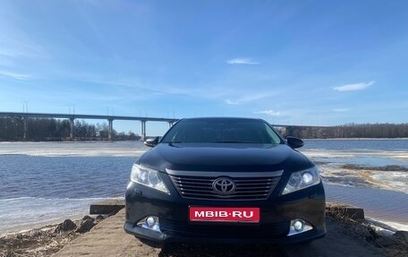 Toyota Camry, 2011 год, 1 600 000 рублей, 1 фотография