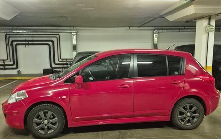 Nissan Tiida, 2010 год, 930 000 рублей, 2 фотография