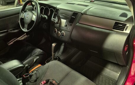 Nissan Tiida, 2010 год, 930 000 рублей, 8 фотография