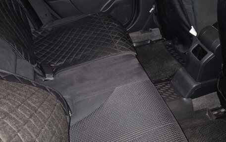 Nissan Tiida, 2010 год, 930 000 рублей, 9 фотография