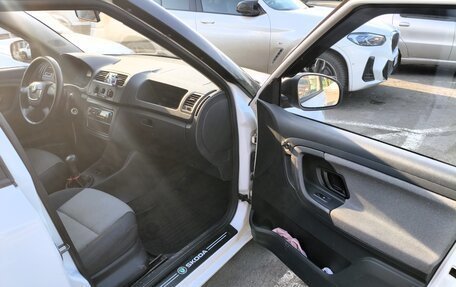 Skoda Fabia II, 2010 год, 450 000 рублей, 9 фотография