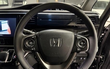 Honda Stepwgn IV, 2022 год, 1 980 800 рублей, 5 фотография