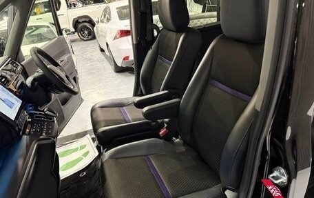 Honda Stepwgn IV, 2022 год, 1 980 800 рублей, 15 фотография