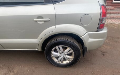 Hyundai Tucson III, 2008 год, 800 000 рублей, 2 фотография