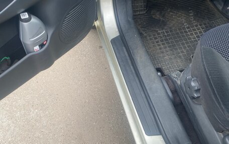 Hyundai Tucson III, 2008 год, 800 000 рублей, 5 фотография