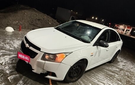 Chevrolet Cruze II, 2010 год, 260 000 рублей, 5 фотография