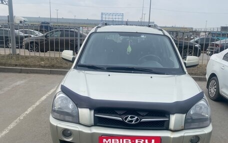 Hyundai Tucson III, 2008 год, 800 000 рублей, 10 фотография