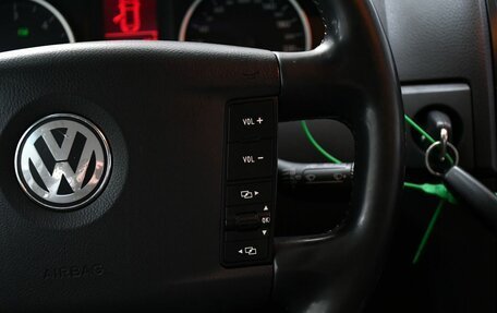 Volkswagen Touareg III, 2008 год, 1 175 000 рублей, 16 фотография