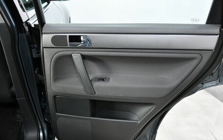 Volkswagen Touareg III, 2008 год, 1 175 000 рублей, 18 фотография