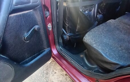 Volkswagen Vento, 1993 год, 99 000 рублей, 5 фотография