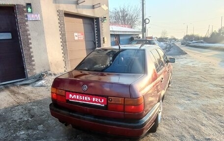 Volkswagen Vento, 1993 год, 99 000 рублей, 3 фотография