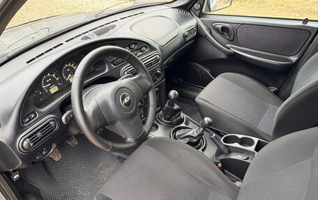 Chevrolet Niva I рестайлинг, 2018 год, 745 000 рублей, 24 фотография