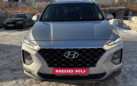 Hyundai Santa Fe IV, 2019 год, 2 650 000 рублей, 2 фотография