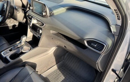 Hyundai Santa Fe IV, 2019 год, 2 650 000 рублей, 16 фотография