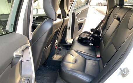 Volvo XC60 II, 2016 год, 1 940 000 рублей, 12 фотография