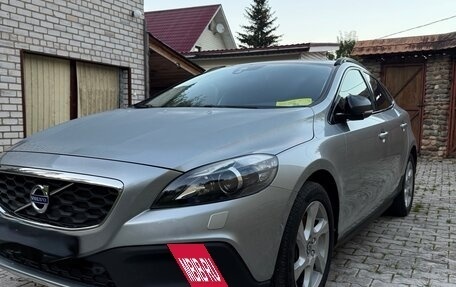 Volvo V40 II рестайлинг, 2013 год, 1 990 000 рублей, 8 фотография