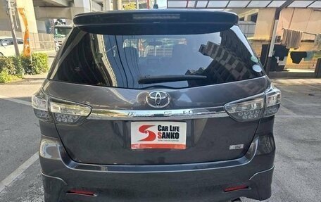 Toyota Wish II, 2015 год, 1 370 000 рублей, 7 фотография