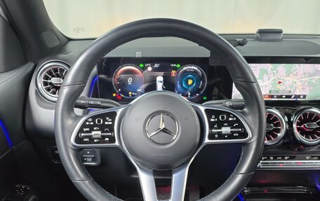 Mercedes-Benz GLB, 2022 год, 3 800 000 рублей, 13 фотография