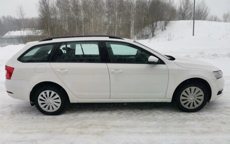 Skoda Octavia, 2018 год, 1 660 000 рублей, 9 фотография