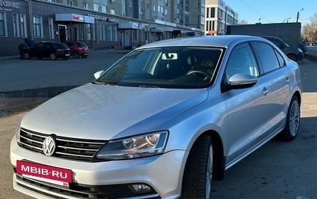 Volkswagen Jetta VI, 2015 год, 1 240 000 рублей, 3 фотография