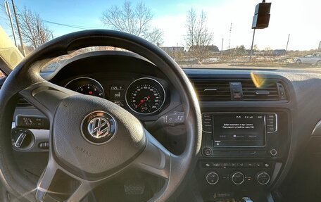 Volkswagen Jetta VI, 2015 год, 1 240 000 рублей, 9 фотография