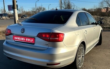 Volkswagen Jetta VI, 2015 год, 1 240 000 рублей, 6 фотография