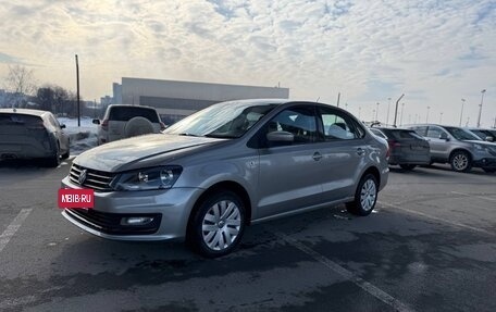 Volkswagen Polo VI (EU Market), 2017 год, 999 000 рублей, 2 фотография