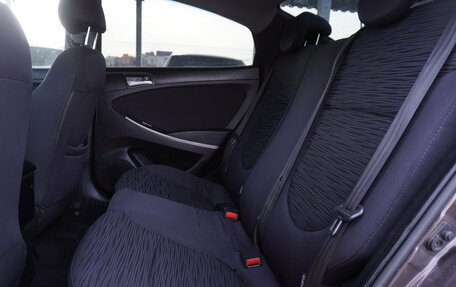 Hyundai Solaris II рестайлинг, 2015 год, 910 000 рублей, 20 фотография