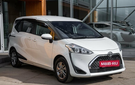 Toyota Sienta II, 2018 год, 1 278 000 рублей, 7 фотография