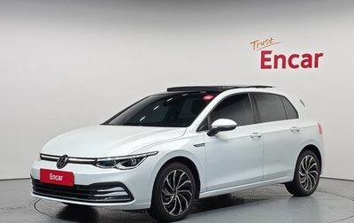 Volkswagen Golf VIII, 2022 год, 2 020 000 рублей, 1 фотография